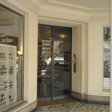 Appartement Un En Nice