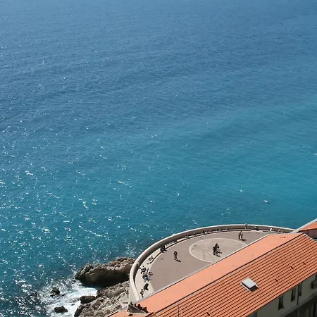 Appartement Un En Nice